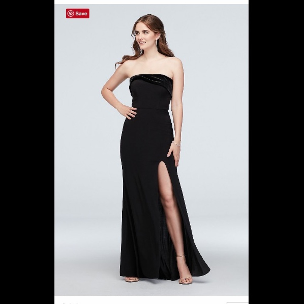 Black Strapless Gown with Velvet Knot